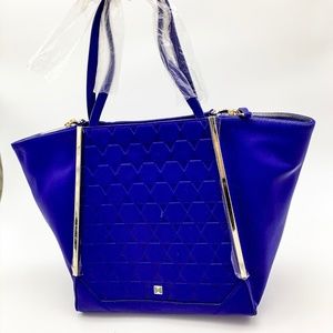 NWOT HEIRLOOM Wing Tote Embossed Leather